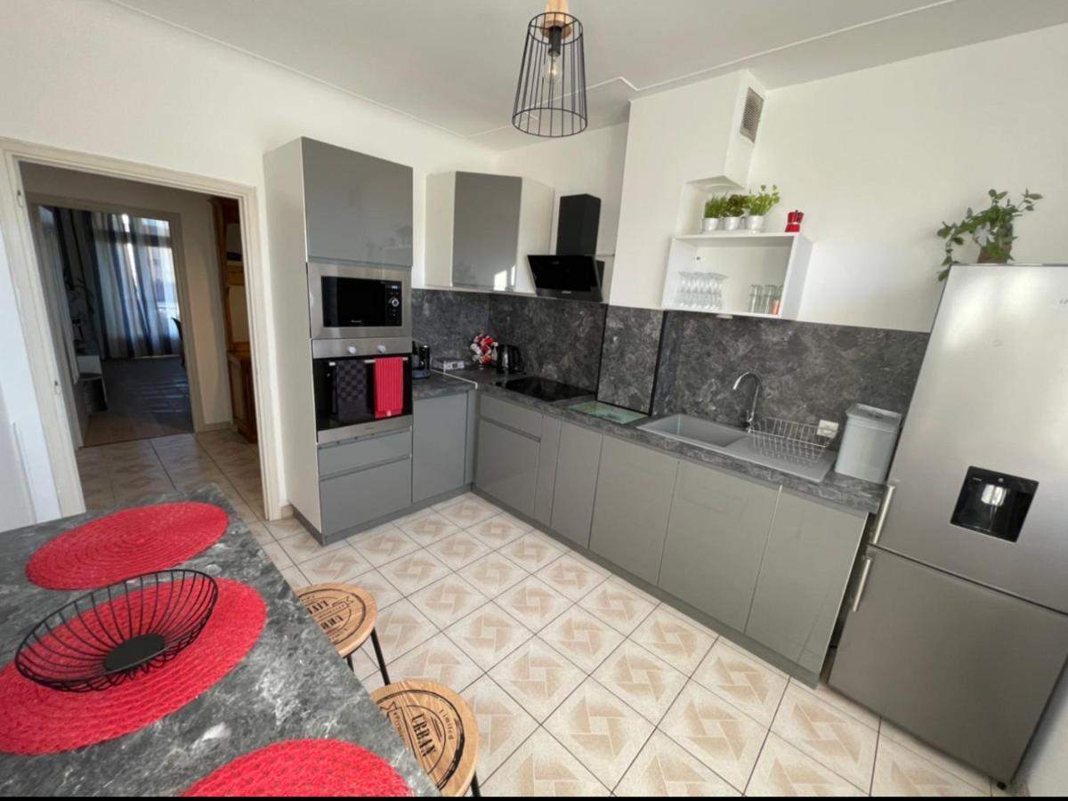 Tres Grand Appartement A 10 Min A Pied Du Centre Castres  Luaran gambar