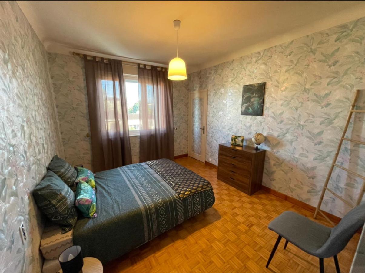 Tres Grand Appartement A 10 Min A Pied Du Centre Castres  Luaran gambar